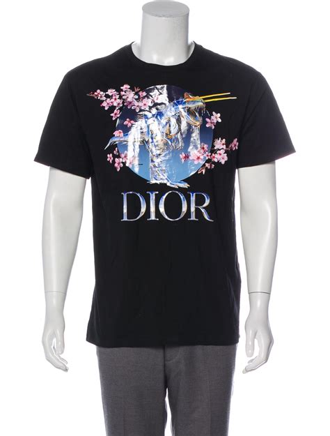 dior t-shirts men's|men's dior t shirt sale.